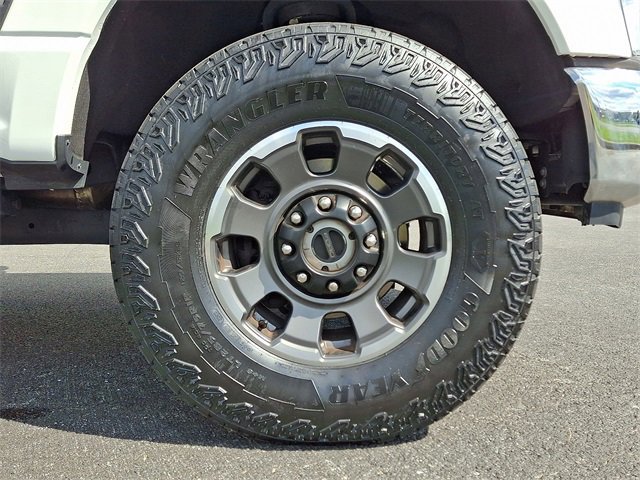 Certified 2023 Ford F250 Lariat w/ Tremor Off-Road Package image 8