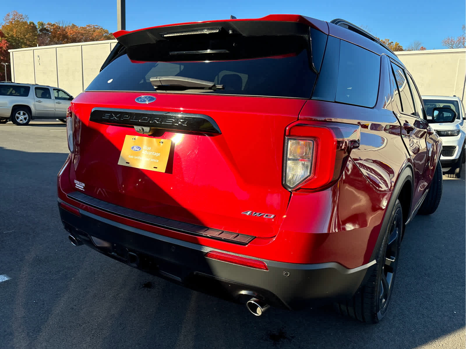 Certified 2023 Ford Explorer ST-Line w/ Class IV Trailer Tow Package image 5