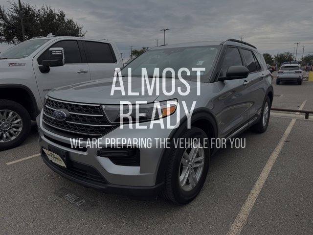 Certified 2022 Ford Explorer XLT image 1