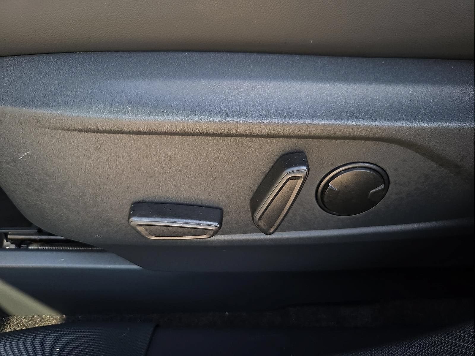 Certified 2024 Ford Mustang Mach-E Select AWD/4WD image 15