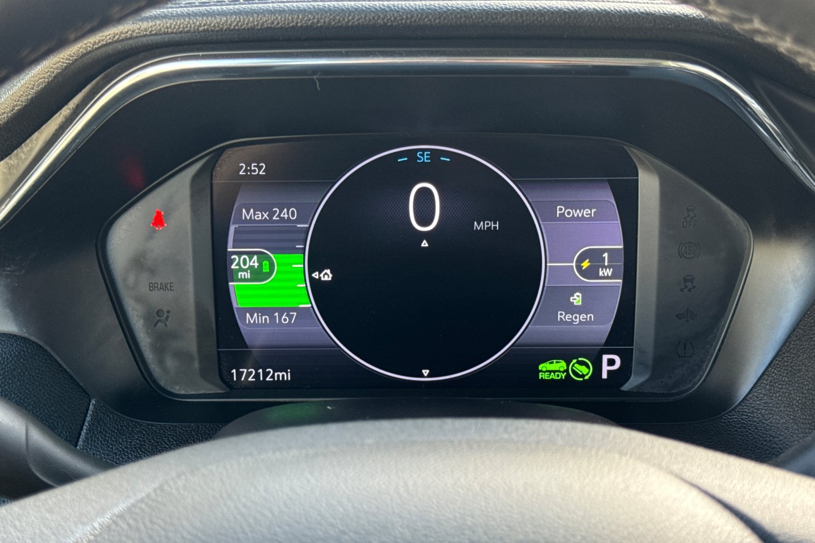 Used 2023 Chevrolet Bolt LT w/ Infotainment Package FWD image 40