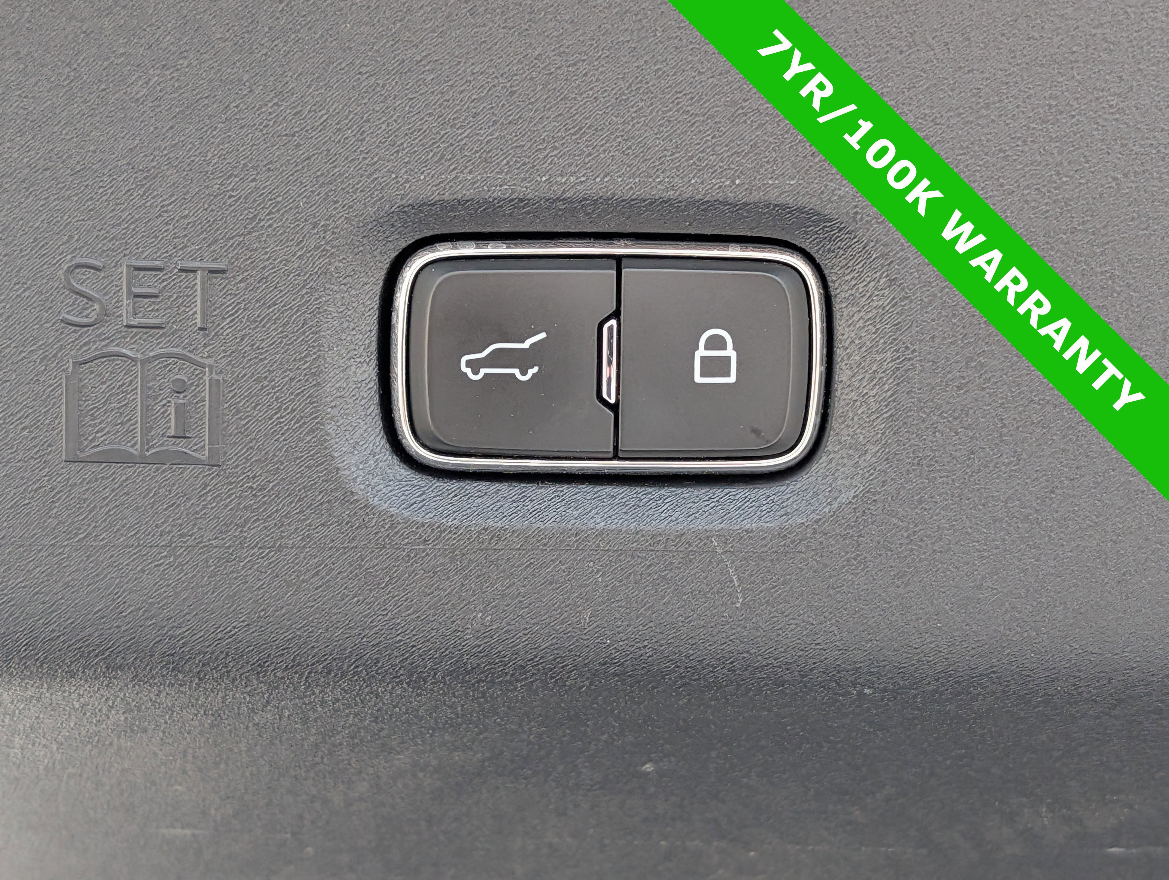 Certified 2025 Ford Expedition Max Platinum image 15