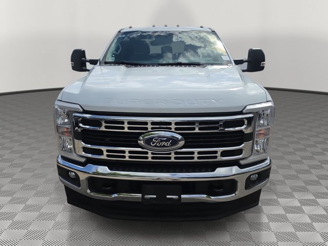 Certified 2026 Ford F350 XLT AWD/4WD image 2