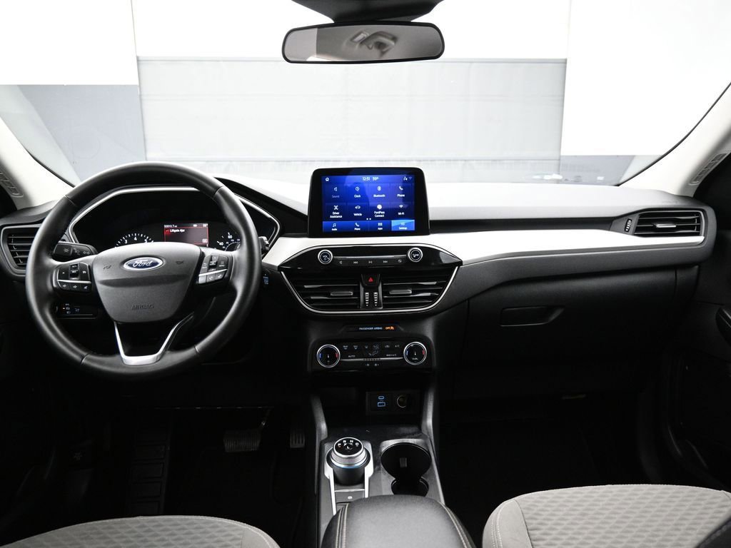 Certified 2022 Ford Escape SE w/ Convenience Package image 24