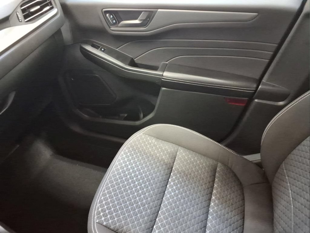 Certified 2023 Ford Escape Active AWD/4WD image 20
