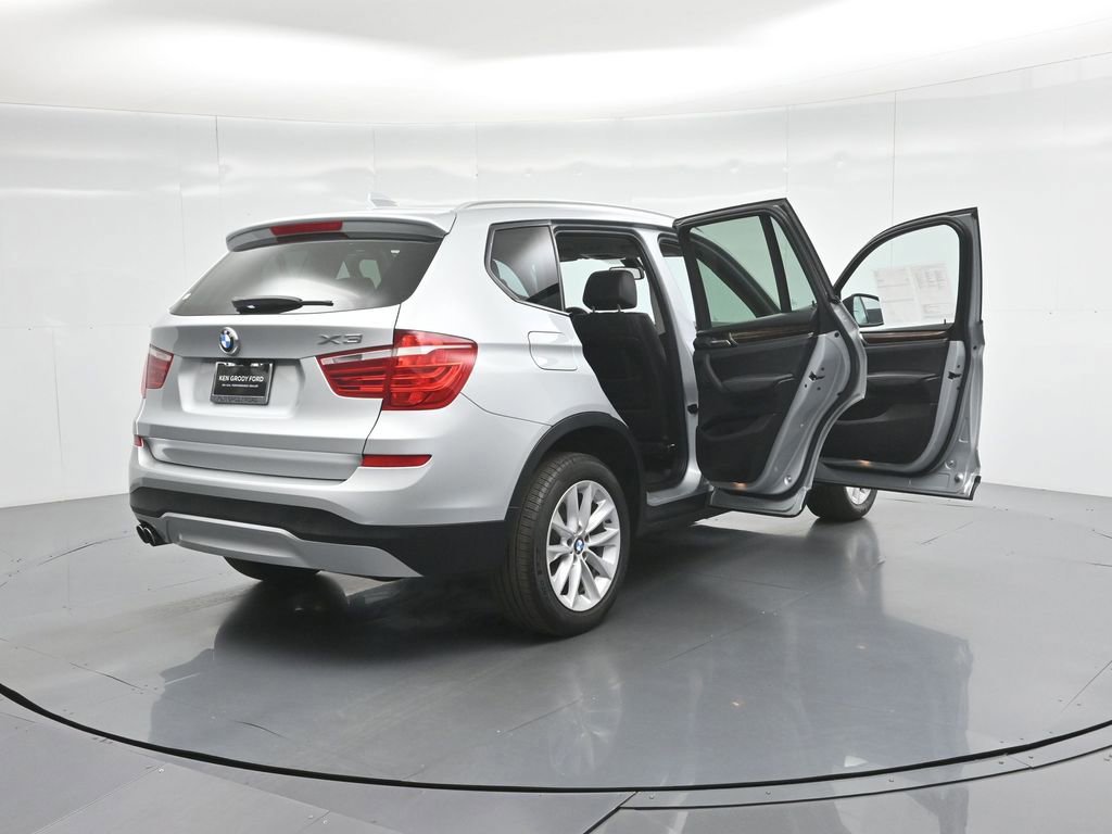 Used 2017 BMW X3 xDrive28i image 33