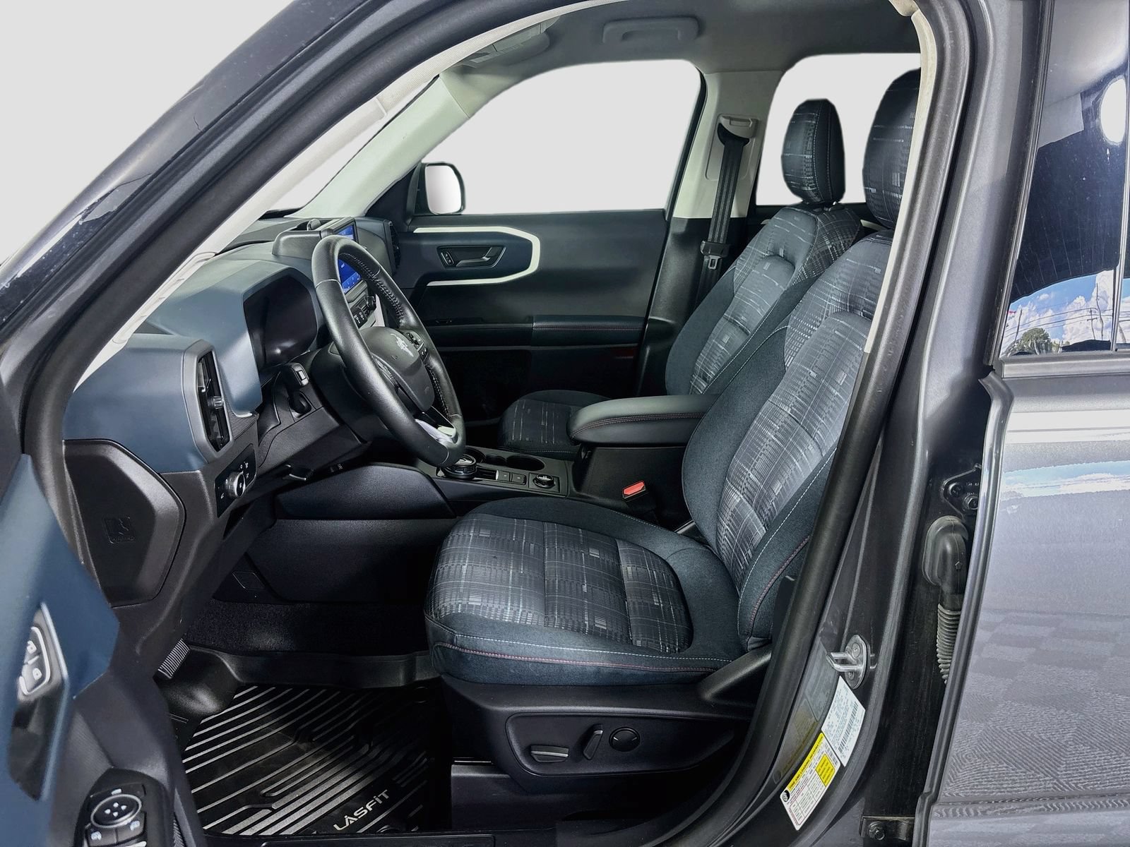 Certified 2023 Ford Bronco Sport Heritage w/ Heritage Convenience Package AWD/4WD image 20