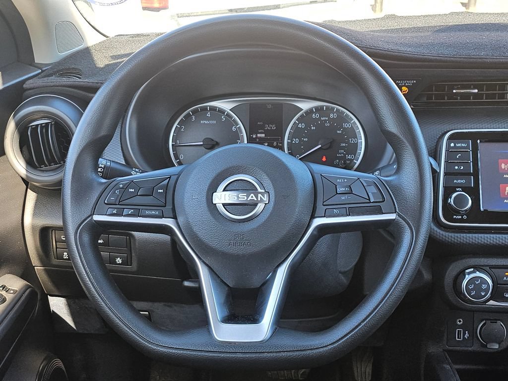 Used 2022 Nissan Kicks S FWD image 6