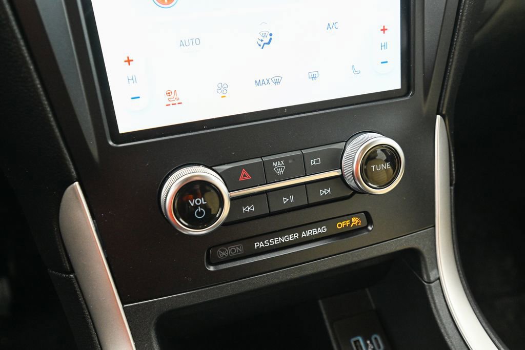 Certified 2024 Ford Edge SEL w/ Convenience Package image 40