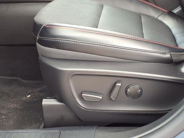Certified 2024 Ford Escape ST-Line w/ Tech Pack #1 AWD/4WD image 11