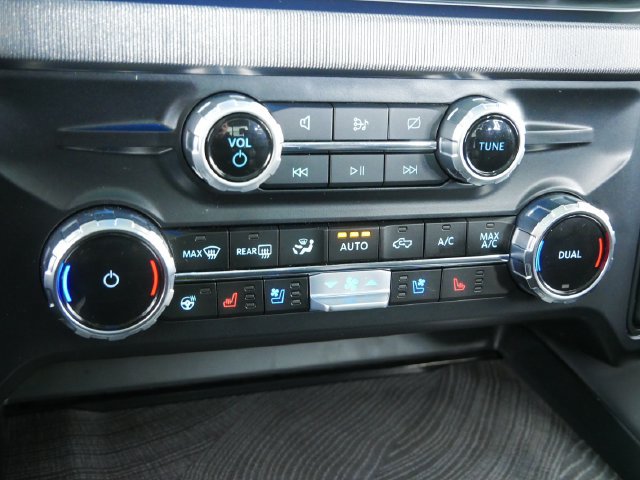 Certified 2024 Ford F350 Platinum AWD/4WD image 30