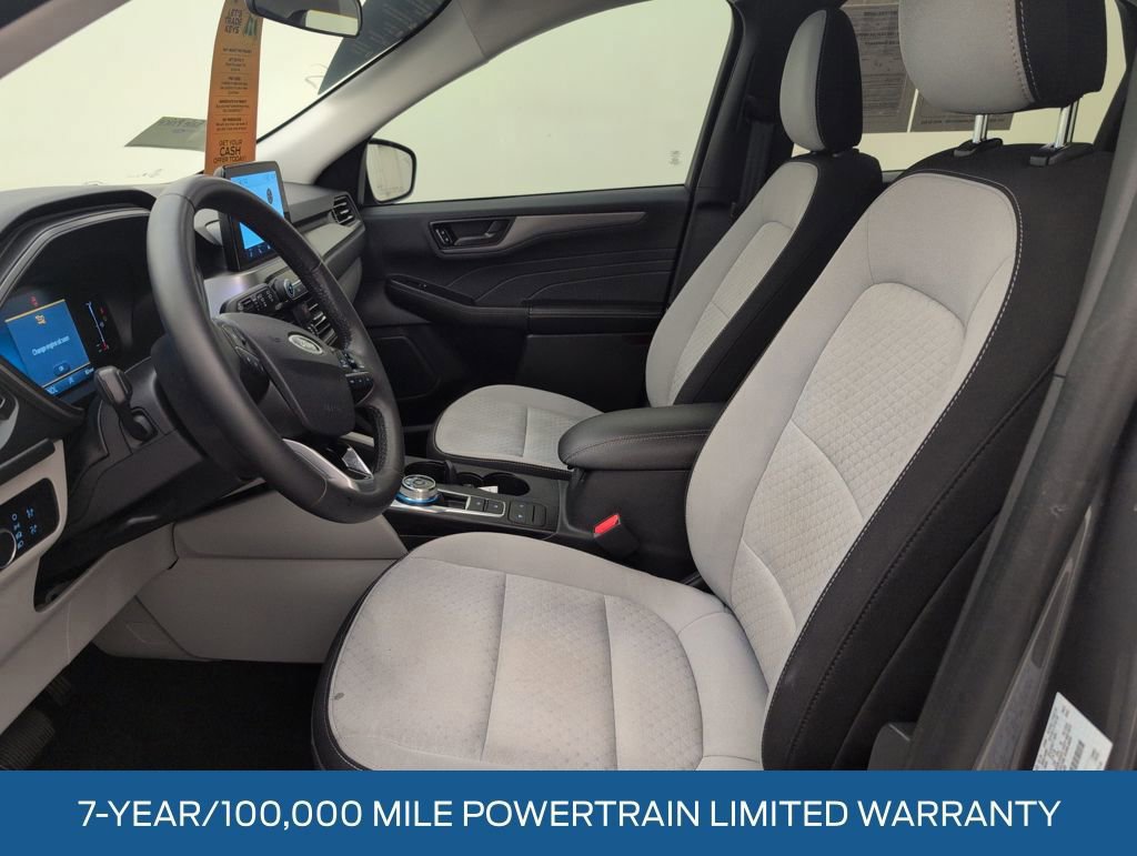 Certified 2024 Ford Escape Active image 9