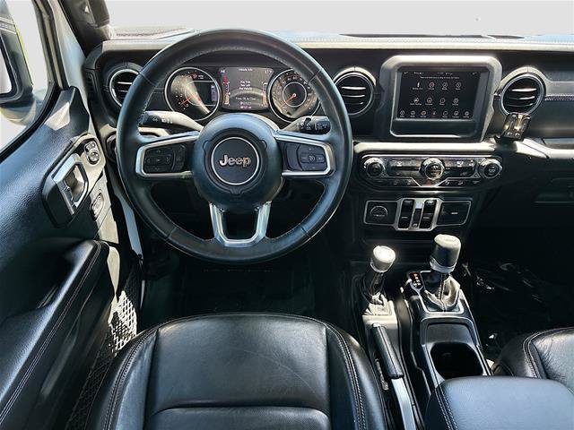 Used 2018 Jeep Wrangler Unlimited Sahara w/ Safety Group AWD/4WD image 14
