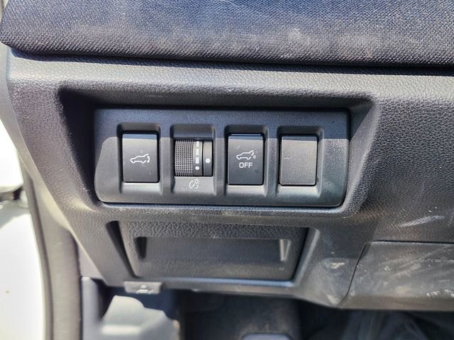 Used 2024 Subaru Outback Premium AWD/4WD image 24