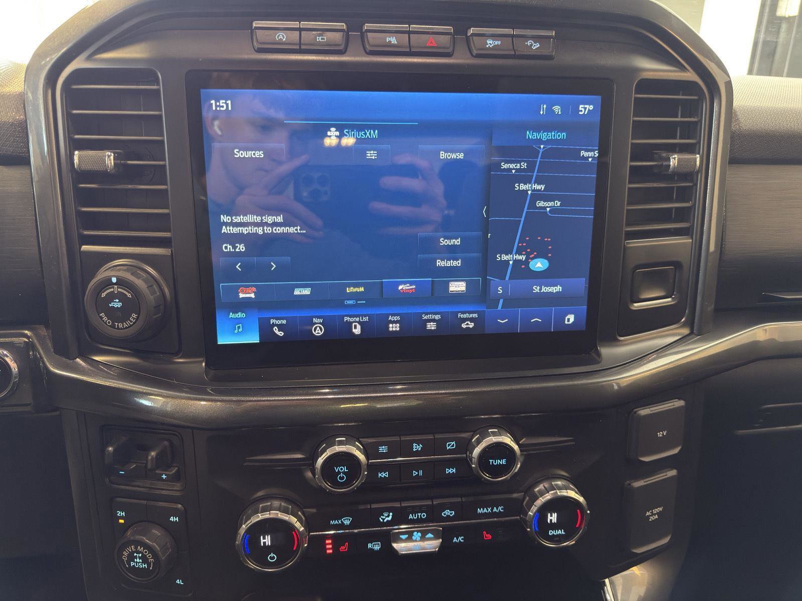 Certified 2021 Ford F150 XLT w/ Equipment Group 302A High image 23