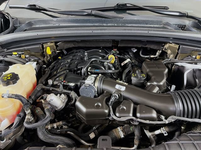 Used 2022 Jeep Grand Cherokee L Summit w/ Luxury Tech Group V image 37