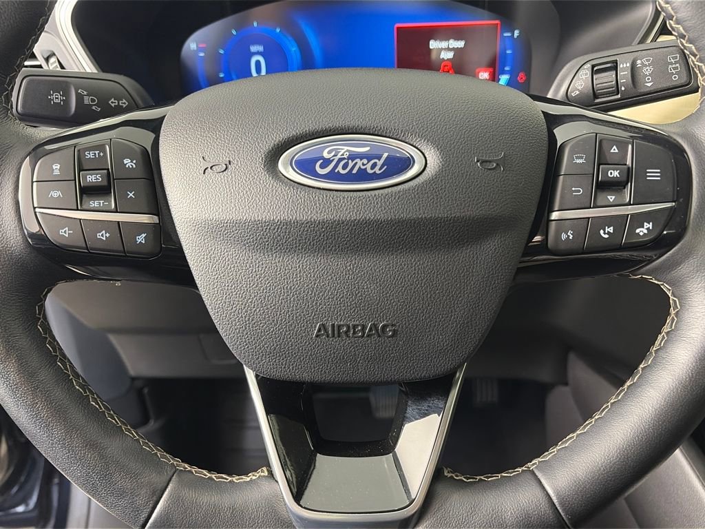 Certified 2021 Ford Escape Titanium w/ Titanium Elite Package image 15