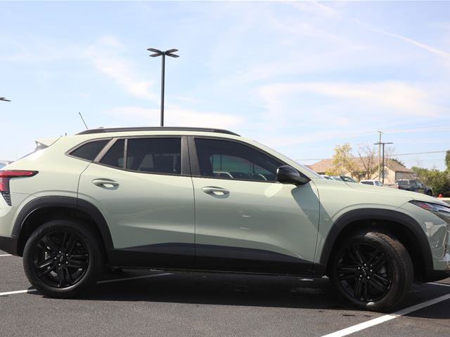 Used 2024 Chevrolet Trax ACTIV w/ Driver Confidence Package FWD image 9