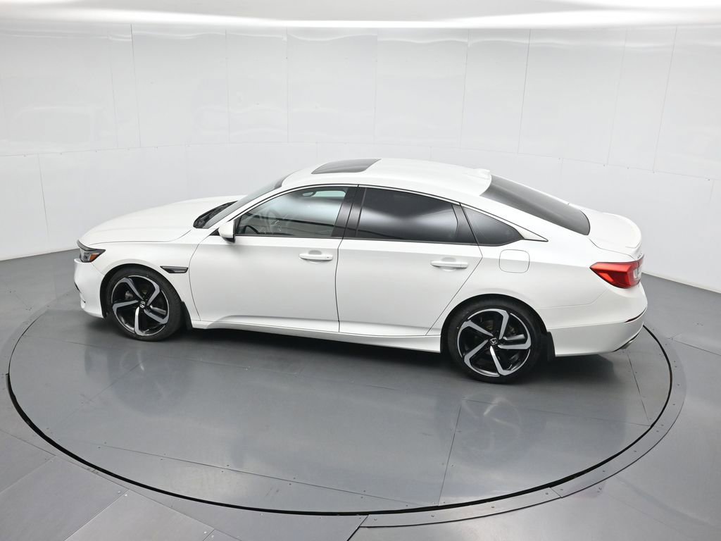 Used 2018 Honda Accord Sport image 40