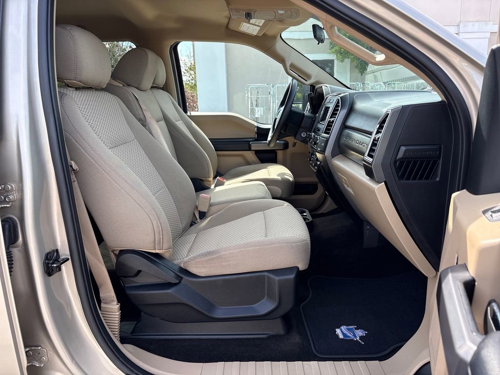 Certified 2018 Ford F250 XLT w/ XLT Value Package AWD/4WD image 6