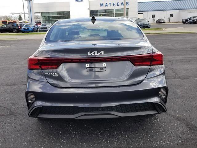 Used 2023 Kia Forte LX FWD image 4