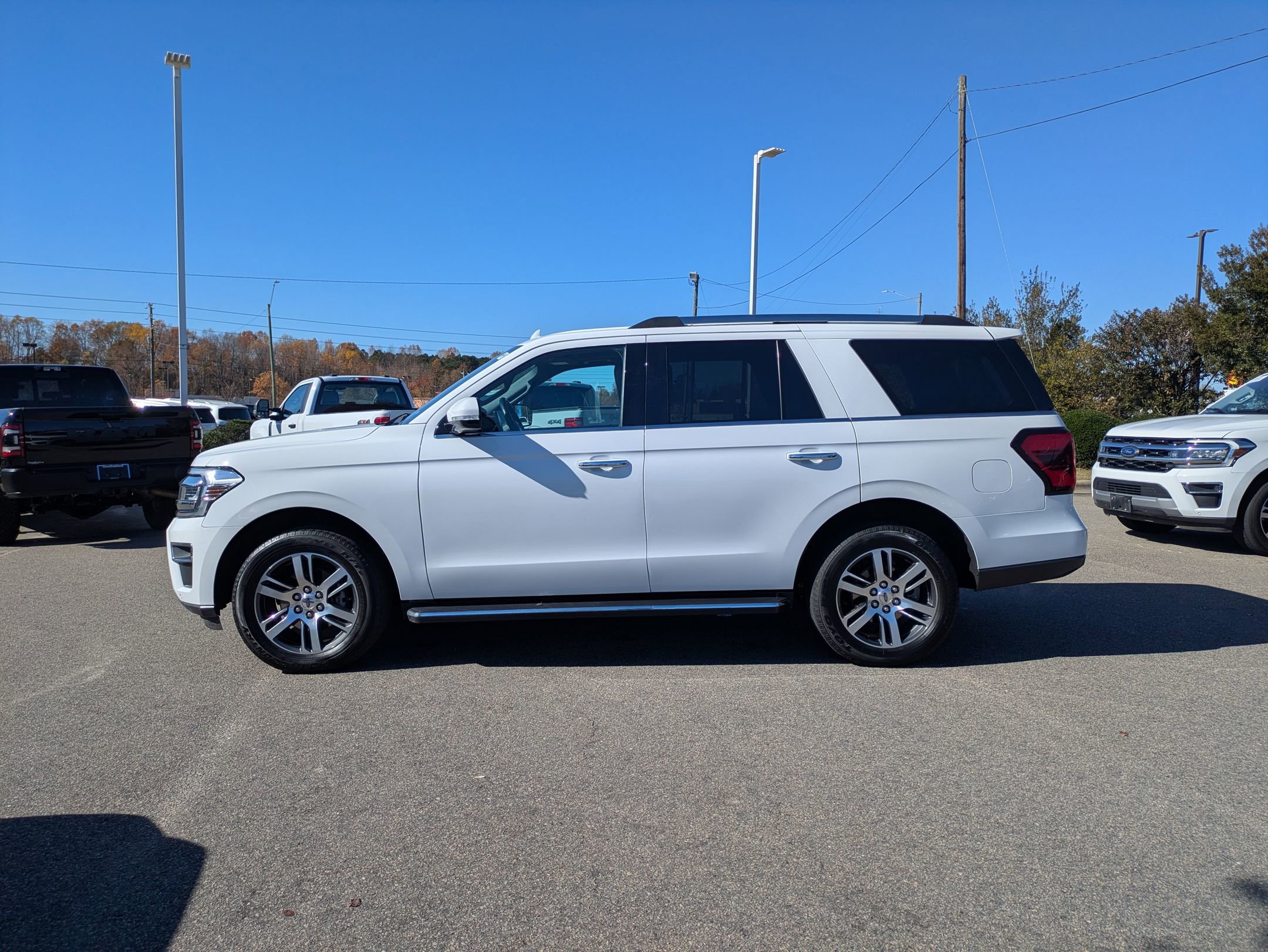 Certified 2023 Ford Expedition Limited image 7