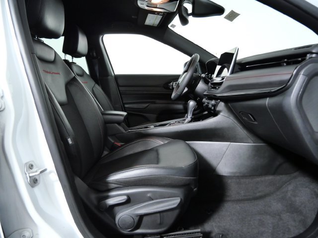 Used 2025 Jeep Compass Trailhawk AWD/4WD image 11