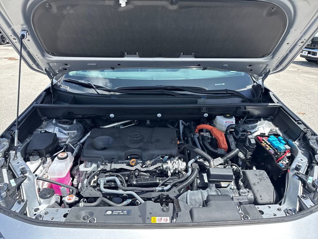 Used 2024 Toyota RAV4 XLE w/ Convenience Package image 28