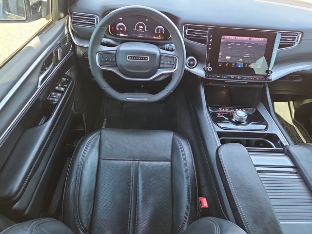 Used 2022 Jeep Wagoneer Series I AWD/4WD image 13