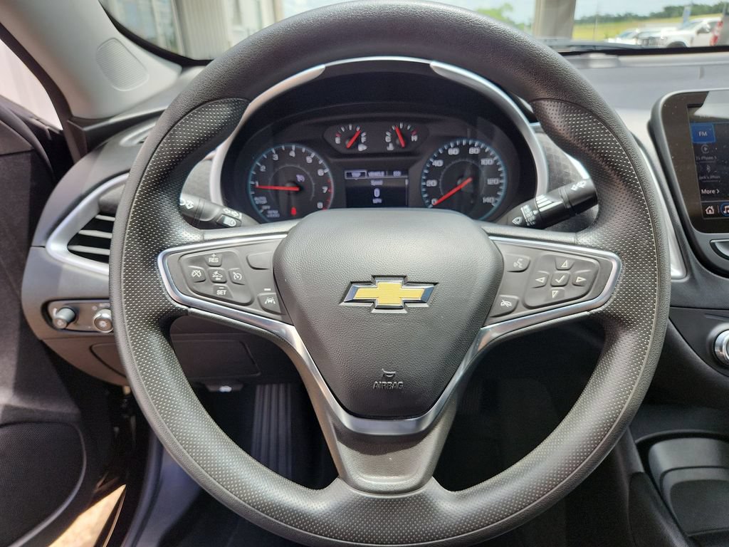 Used 2024 Chevrolet Malibu LS FWD image 6