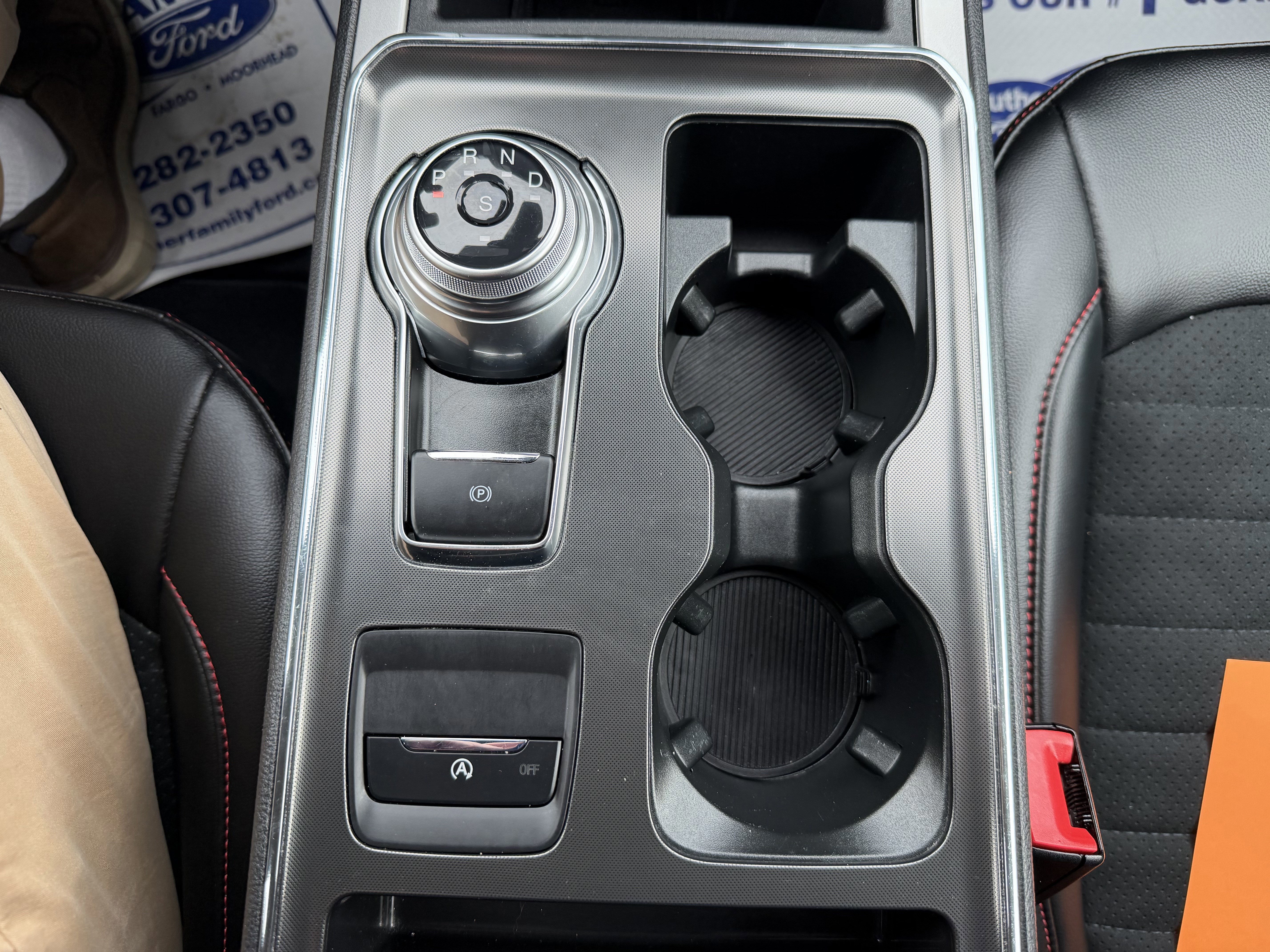 Certified 2024 Ford Edge ST-Line image 17