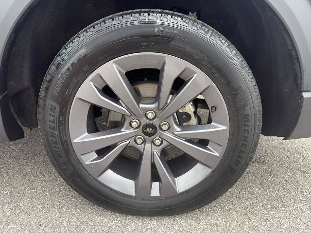 Certified 2025 Ford Explorer Active w/ Active Comfort Package AWD/4WD image 27