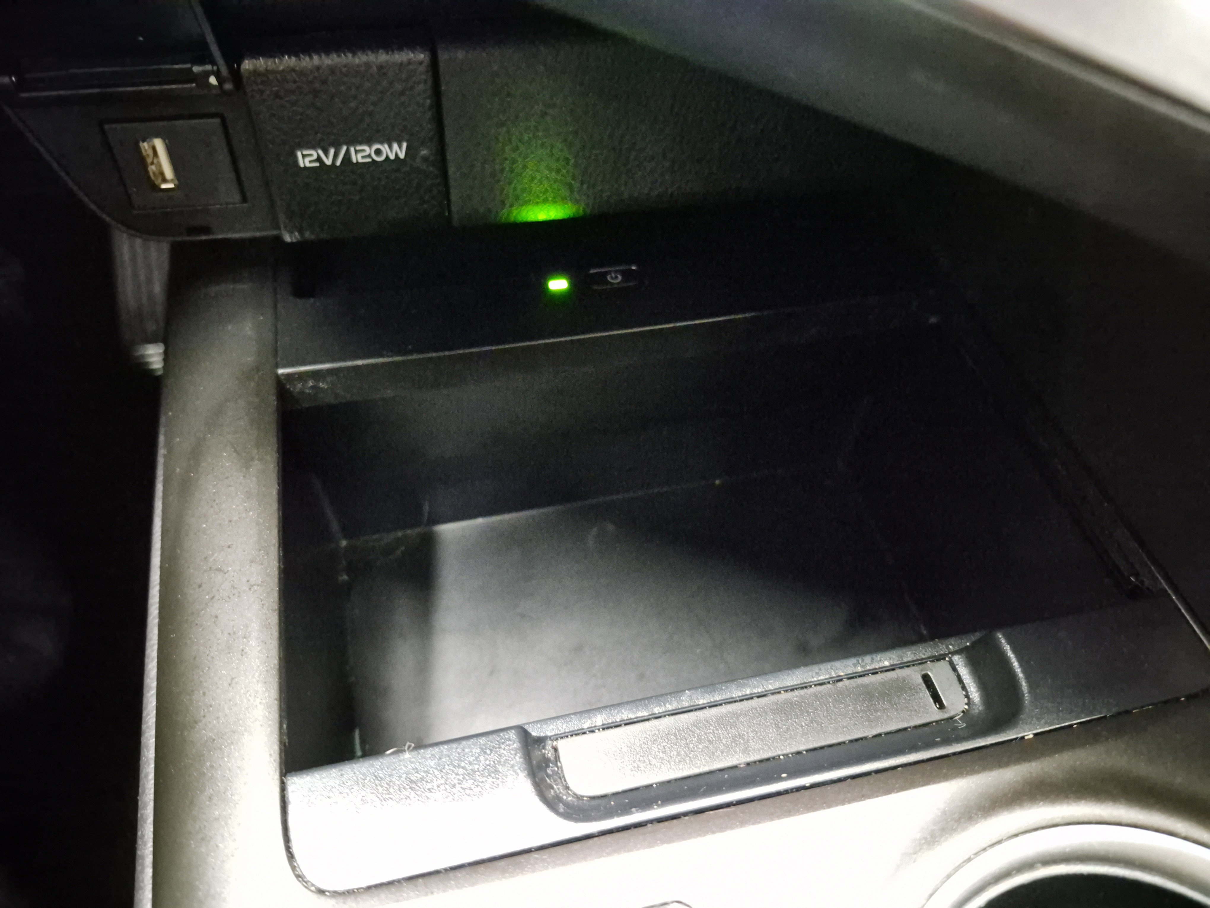 Used 2024 Toyota Camry XLE FWD image 31