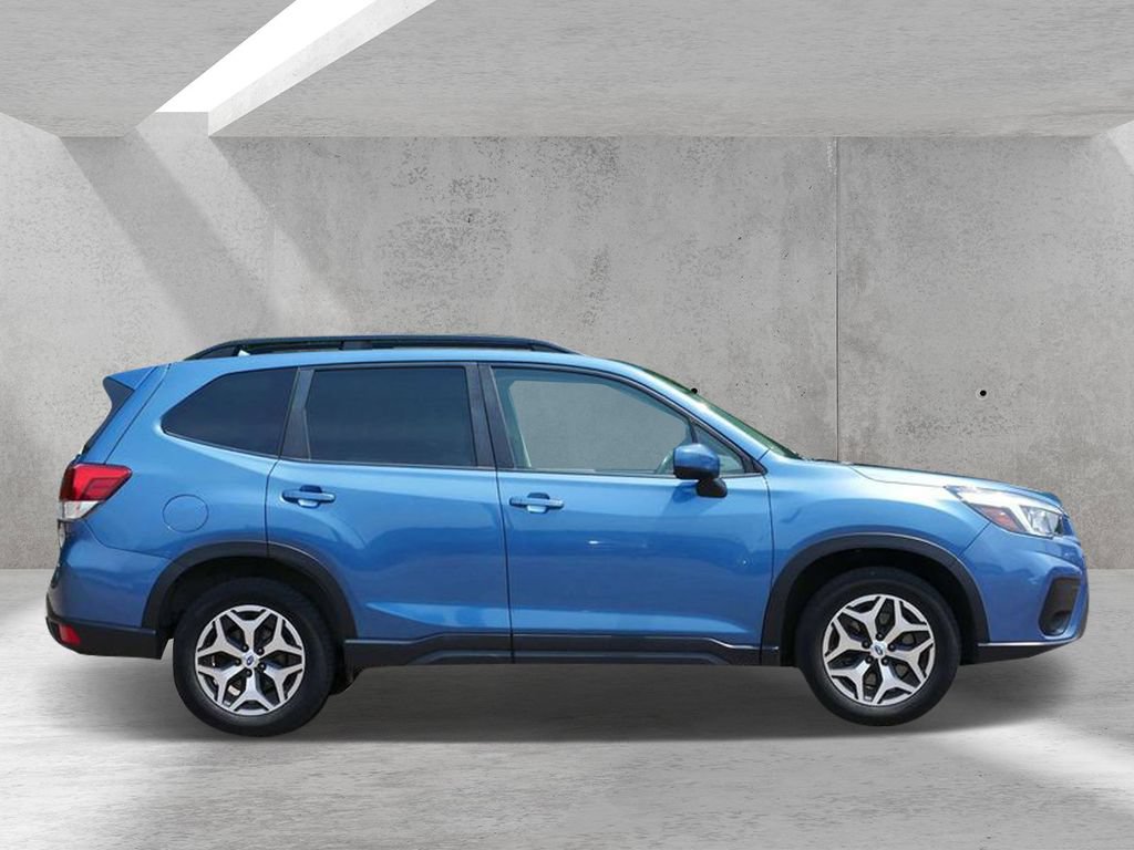 Used 2020 Subaru Forester Premium w/ Popular Package #1 AWD/4WD image 2