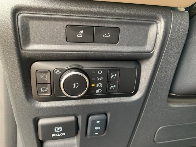 Certified 2024 Ford Expedition Max Platinum image 15