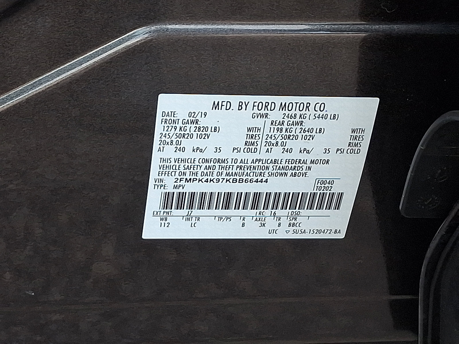 Certified 2019 Ford Edge Titanium w/ Cold Weather Package image 27