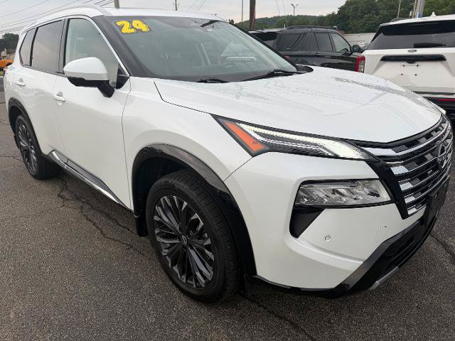 Used 2024 Nissan Rogue Platinum w/ Platinum Premium Package AWD/4WD image 1