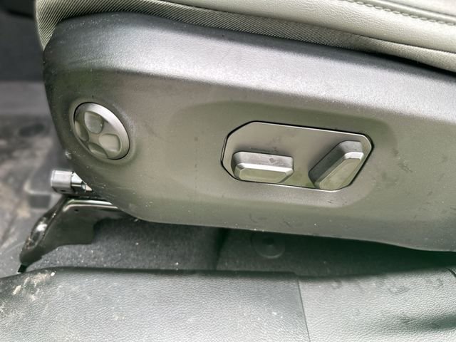 Used 2025 Jeep Gladiator Mojave image 13