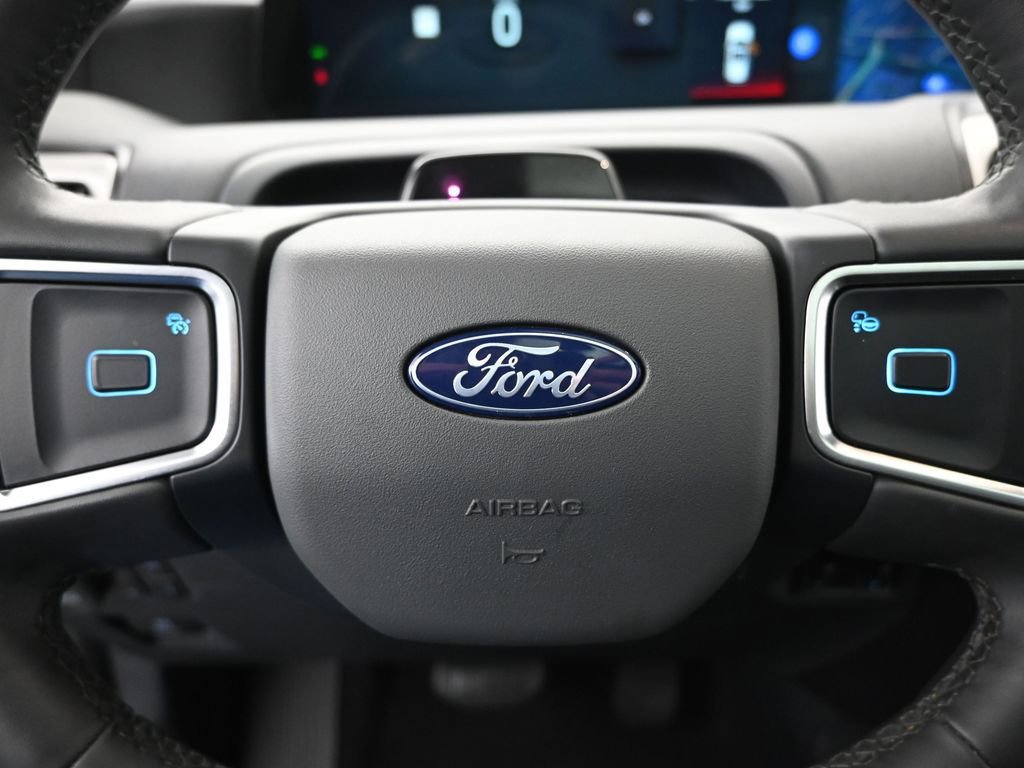 Certified 2025 Ford Expedition Max Active image 12