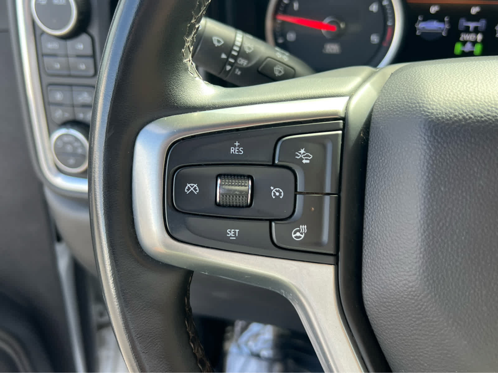 Used 2023 Chevrolet Silverado 3500 LTZ w/ LTZ Plus Package AWD/4WD image 33