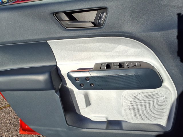 Certified 2024 Ford Maverick XLT w/ XLT Luxury Package AWD/4WD image 17