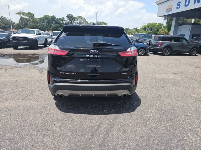 Certified 2024 Ford Edge Titanium AWD/4WD image 3