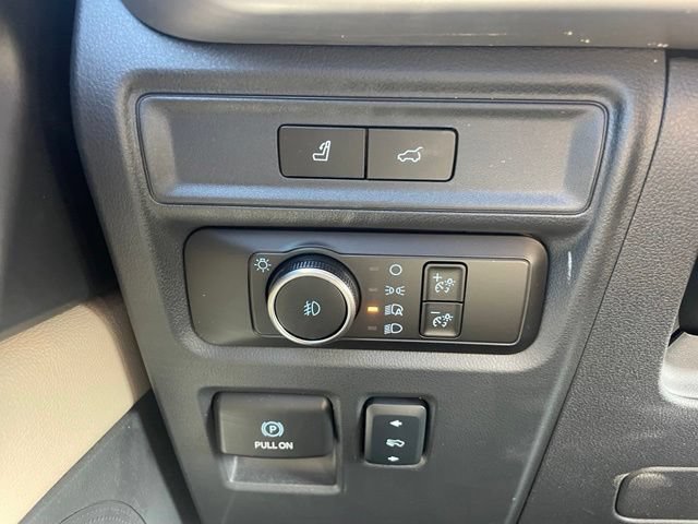 Certified 2024 Ford Expedition XLT RWD image 26