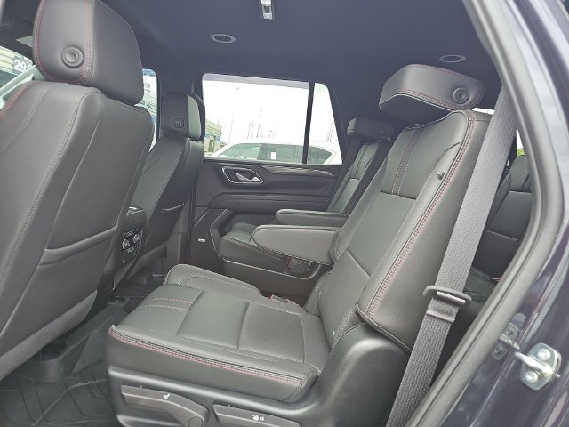 Used 2024 Chevrolet Tahoe RST w/ Luxury Package AWD/4WD image 15