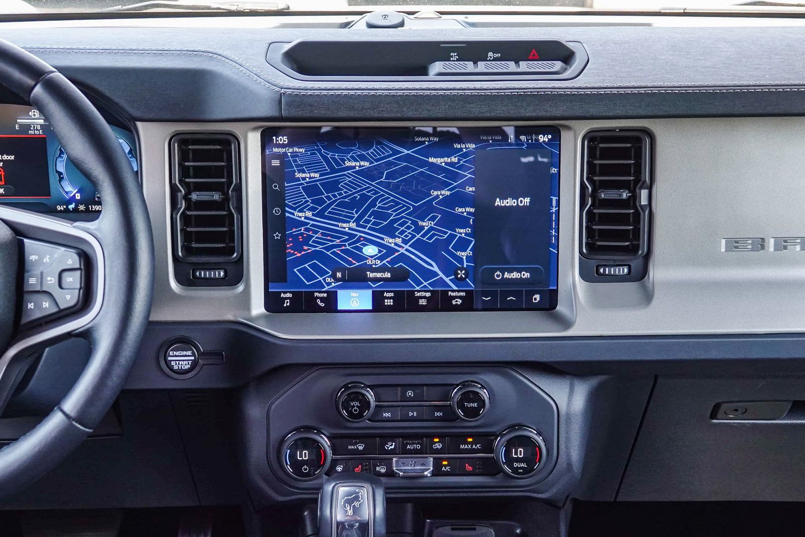 Certified 2025 Ford Bronco Outer Banks AWD/4WD image 12