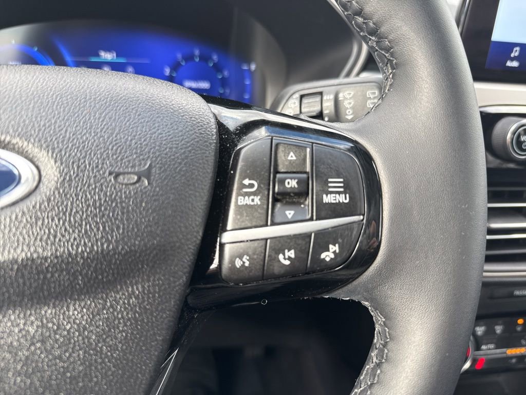 Certified 2022 Ford Escape SEL w/ Technology Package image 22