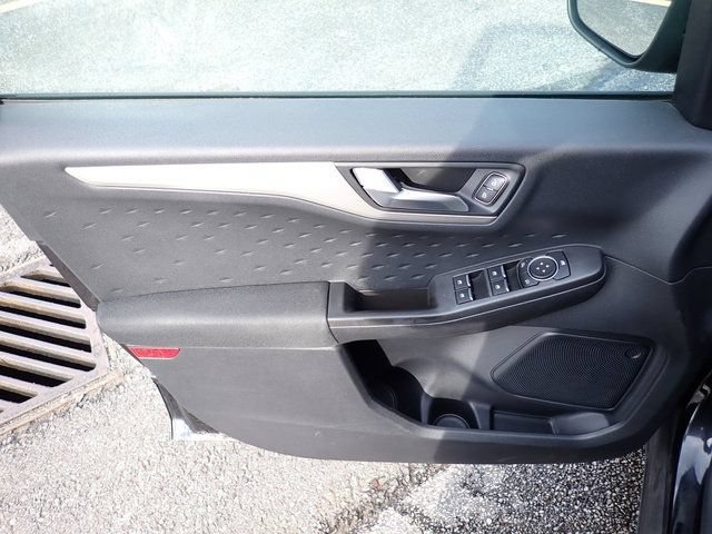 Certified 2020 Ford Escape SE AWD/4WD image 21