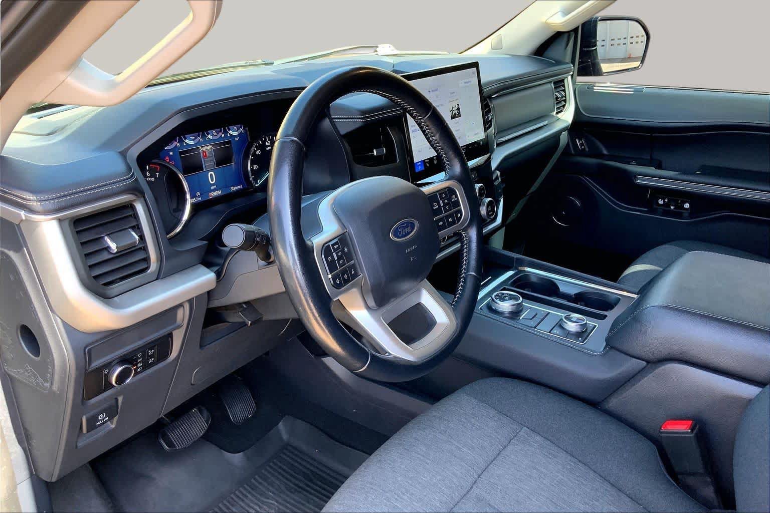 Certified 2024 Ford Expedition Max XLT AWD/4WD image 18