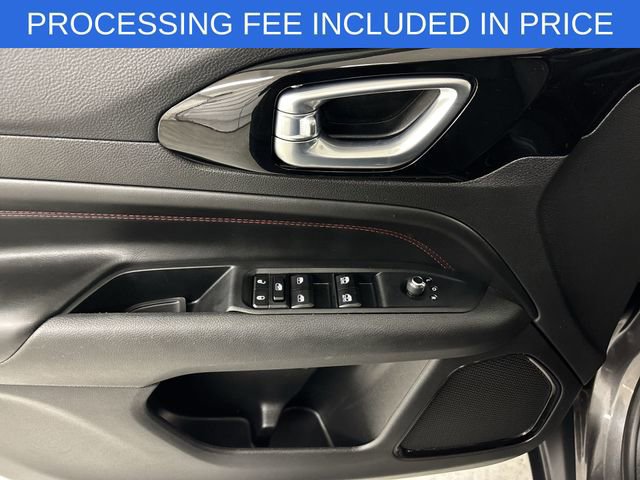Used 2023 Jeep Compass Trailhawk AWD/4WD image 15
