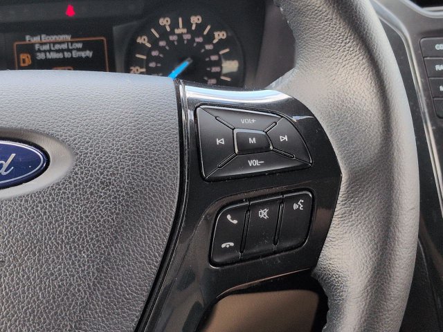 Certified 2017 Ford Explorer XLT FWD image 26